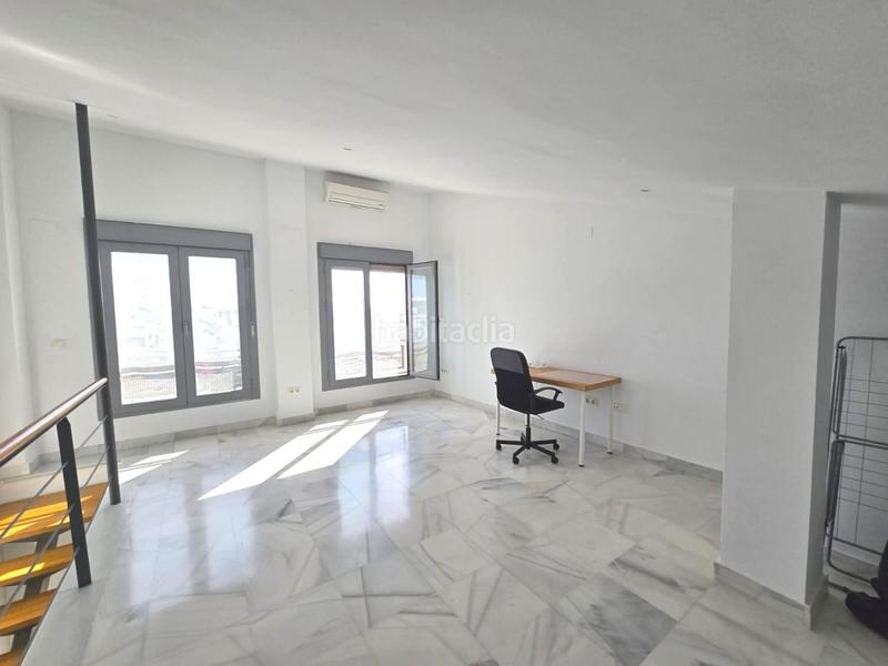 Foto f2c4fa98-1af5-456b-a474-967d957f215b. Pis a Centro Alcalá de Guadaira