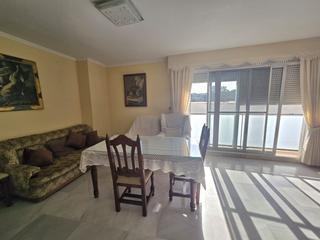 Dúplex a Los Molinos. Duplex en venta en zona centro, 3 dormitorios.