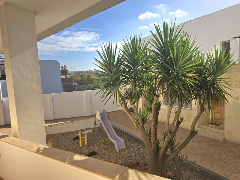 Foto b8514429-fb45-4c82-9297-8dd0b5ab67b5. Dúplex duplex en venta en zona centro, 3 dormitorios. en Alcalá de Guadaira