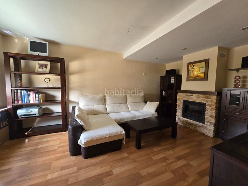 Foto 356d8df8-7963-4900-ad83-9aa2e7bd5c84. Haus mit parking in Centro Alcalá de Guadaira