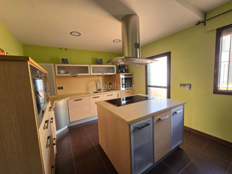 Foto 4ffa795a-4eac-4d4e-ab68-e66b53f6727d. Haus mit parking in Centro Alcalá de Guadaira