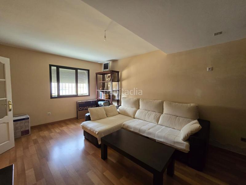 Foto f62113db-21fe-4175-a865-d5d9fa2427c4. Haus mit parking in Centro Alcalá de Guadaira