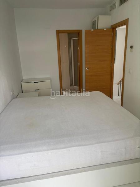 Foto b0dd6c6c-7a25-4cd5-80fd-9ea8a63e3fce. Duplex con parcheggio in Centro Alcalá de Guadaira