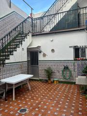 Haus in Los Molinos. Casa en venta en zona santa lucía, 5 dormitorios.