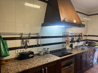 Haus in Los Molinos. Casa en venta en zona santa lucía, 5 dormitorios.