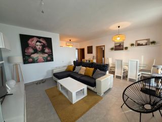Pis a Oromana. Piso en venta en alcalá de guadaira, 2 dormitorios.