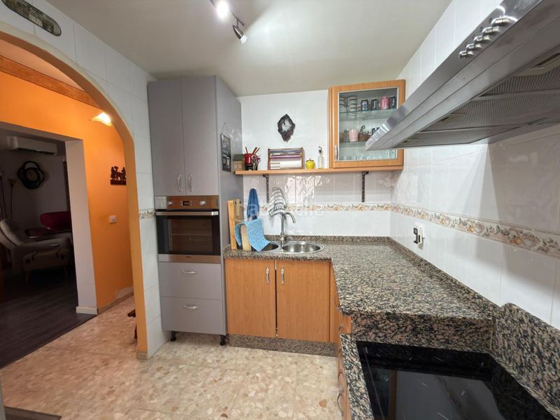 Foto bd6e85fe-4994-4eb3-926b-74da6df743ab. Casa a La Paz Alcalá de Guadaira