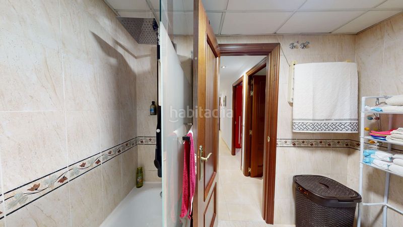 Foto a124dff0-d93d-4e29-9621-35e6e95c3887. Pis a Centro Alcalá de Guadaira