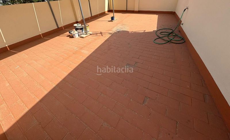 Foto f0cbaed3-c78e-404e-b09d-cafaaaa26f2e. Casa amb aparcament a Oromana Alcalá de Guadaira