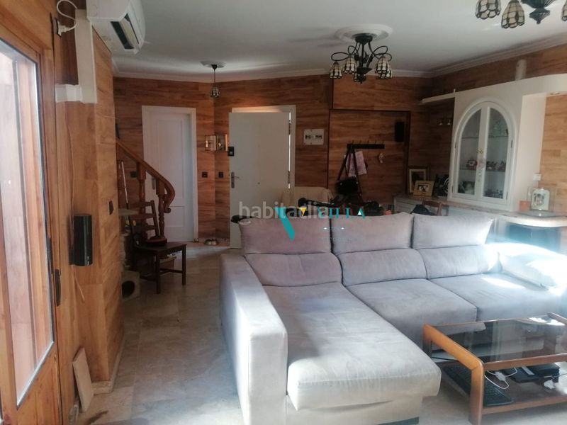 Foto 76a78fa4-28a8-4abb-8093-4ecc0c325aba. Casa amb aparcament a Los Molinos Alcalá de Guadaira