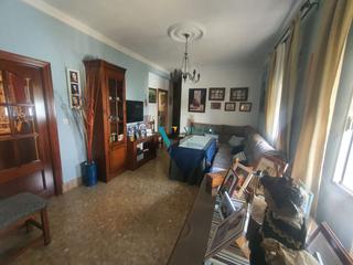 Casa a Nueva Alcalá. Casa en venta en avda. antonio mairena, 7 dormitorios.