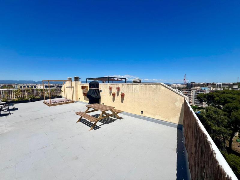 Foto d4526457-5b42-4fa2-81cd-55d0cdbb119e. Àtic amb piscina a Mar i Camp - Platja dels Capellans Salou