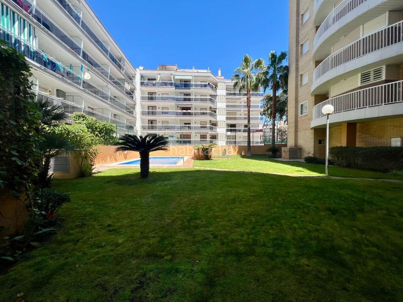 Foto e4708b24-3682-48a9-b1ed-ad8f187cdf37. Àtic amb piscina a Mar i Camp - Platja dels Capellans Salou