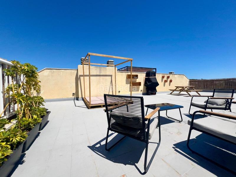 Foto fbfee532-aabb-4792-af47-ae6690ff1e04. Àtic amb piscina a Mar i Camp - Platja dels Capellans Salou