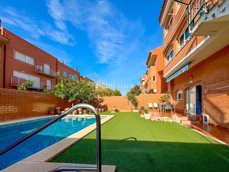 Foto 5d8adad7-8be0-48a3-9a19-0c3e77cdc0c1. Chalet se vende chalet en el centro en Port - Horta de Santa Maria Cambrils