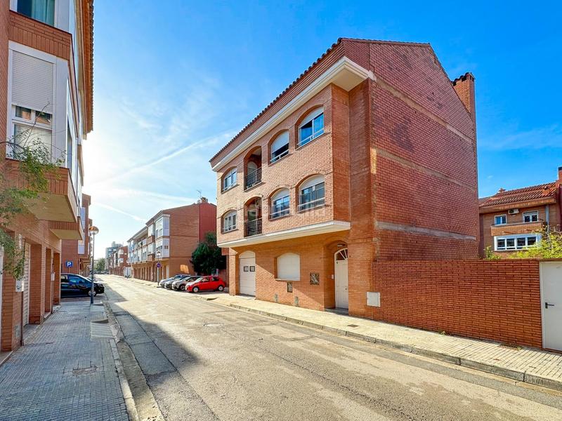 Foto d64f8f10-a5bf-49f6-a434-e755ddf18003. Chalet se vende chalet en el centro en Port - Horta de Santa Maria Cambrils