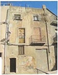 Edificio en Civaderia 10. Edificio para reformar