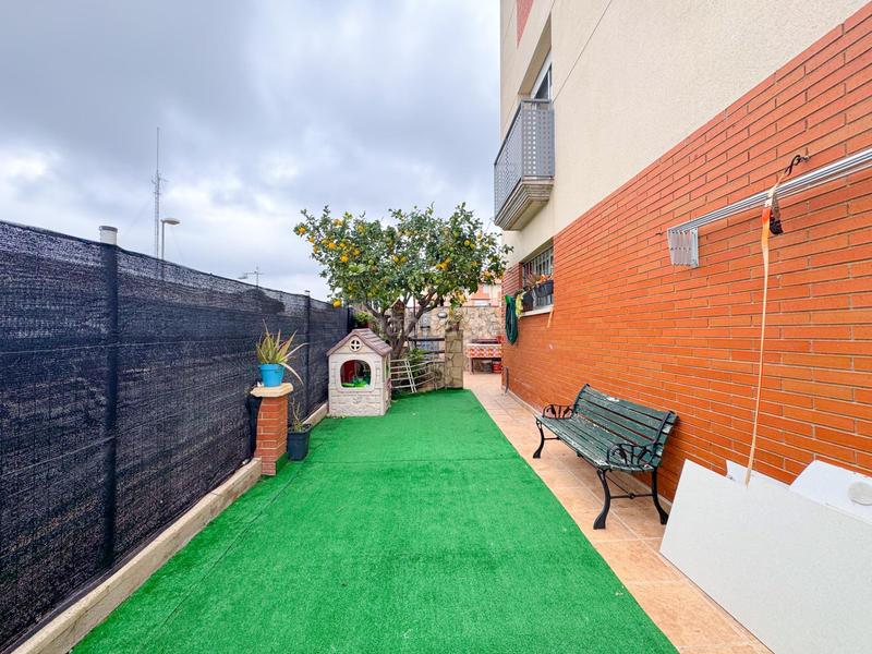 Foto bbe50c8d-fabb-4098-a577-a3bb12d40c55. Casa adossada amb calefacció aparcament a casc antic - nou Cambrils Cambrils
