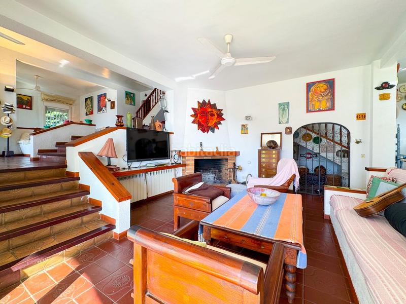 Foto 49588cab-dab4-4189-af83-39467523fbd8. Chalet avec parking dans pla de maset - cap de Salou Salou