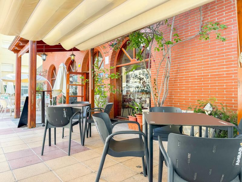 Foto 3dff4a74-cf9c-4976-a6b1-2960346f4d14. Local comercial oportunidad unica !!! restaurante en funcionamiento y muy rentable en el centro de La Pineda en Vila-seca