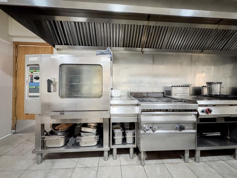 Foto a99f897a-cd95-45a5-8ea3-aa896f639bef. Local comercial oportunidad unica !!! restaurante en funcionamiento y muy rentable en el centro de La Pineda en Vila-seca