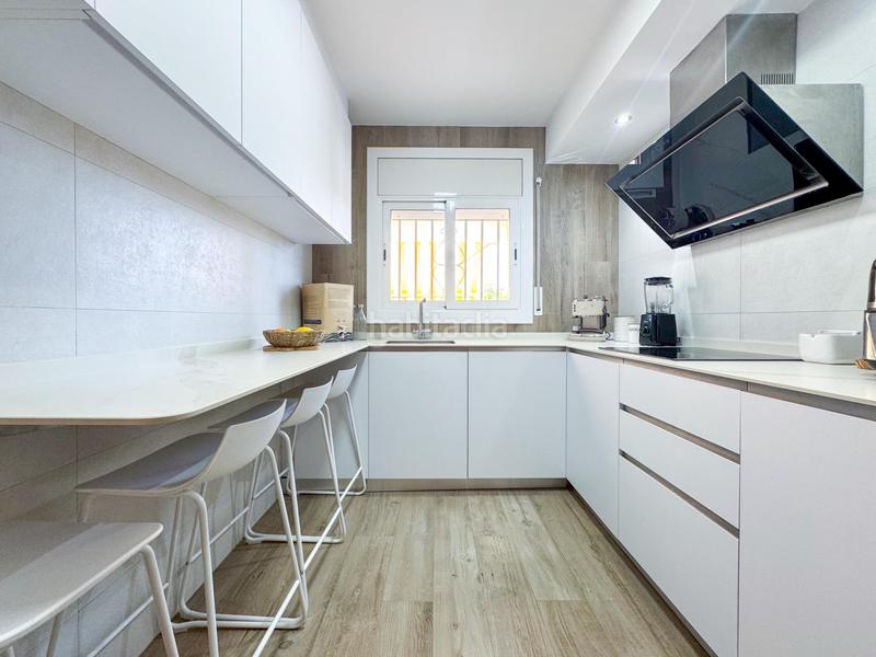 Foto 6dd83482-ea60-467a-a7ed-b1e4634d8365. Chalet  independiente con piscina, jardin y spa en Roda de Barà
