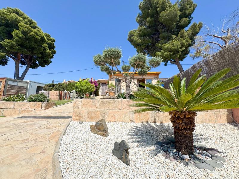 Foto 70264df4-93c8-4fe2-b9b0-a9395d11e8e0. Chalet  independiente con piscina, jardin y spa en Roda de Barà