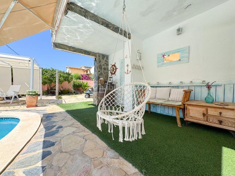 Foto c7d028a1-592c-4a02-83e4-09eb1754df56. Chalet  independiente con piscina, jardin y spa en Roda de Barà