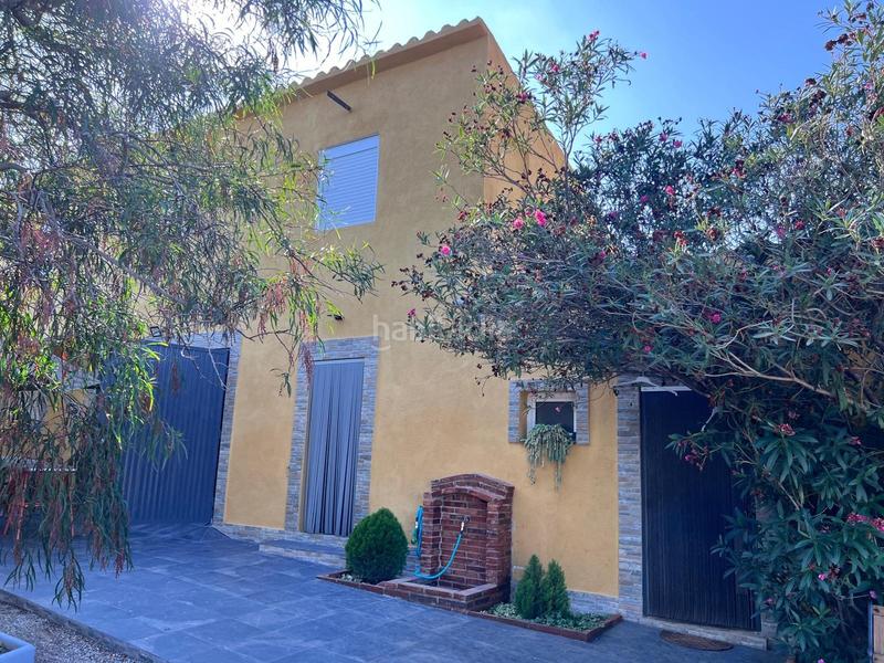 Foto 29ffc5d5-b772-414b-b542-620df4c84cee. Country house with heating parking in Llevant Reus