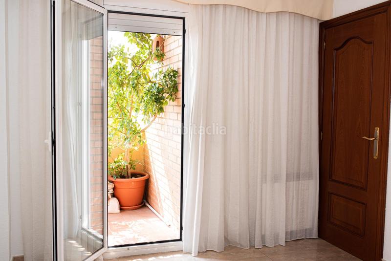 Foto cb104b00-9b7d-4d8a-b7b6-02560aa35f17. Apartamento piso en venta paises catalanes 205, 5 en Reus