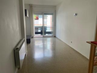 Apartamento  Carrer carrer del maresme. Tu nuevo hogar en el vendrell 2 habitaciones  balcón