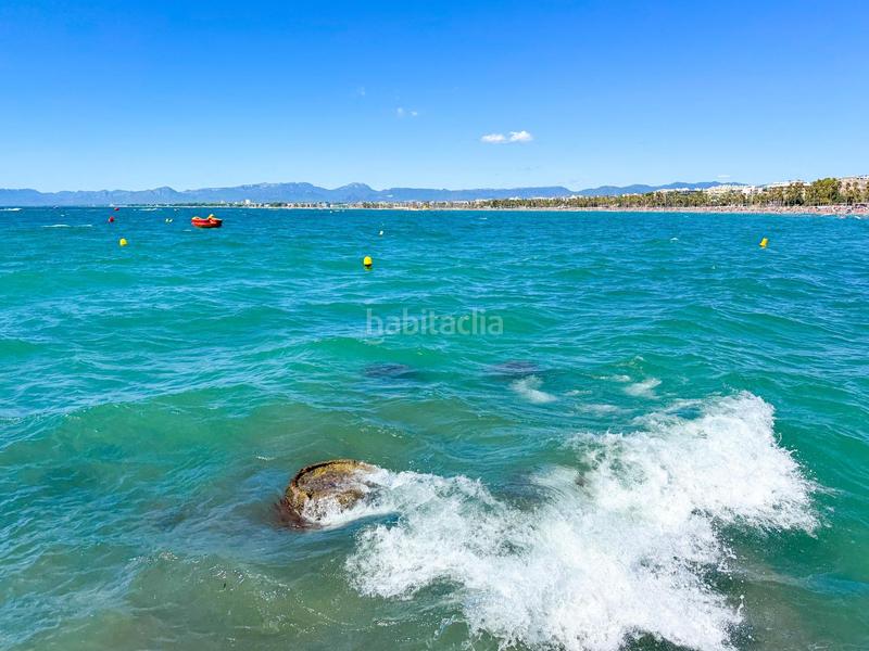 Foto b5e5f9a7-1417-4b20-9e69-e11913a22980. Pis a Mar i Camp - Platja dels Capellans Salou