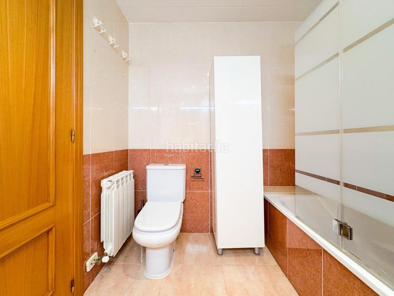 Foto 1e42cd02-eabe-4078-b724-c4d694d40a5e. Penthouse with heating parking in El Tancat-Mas d´en Gual Vendrell (El)