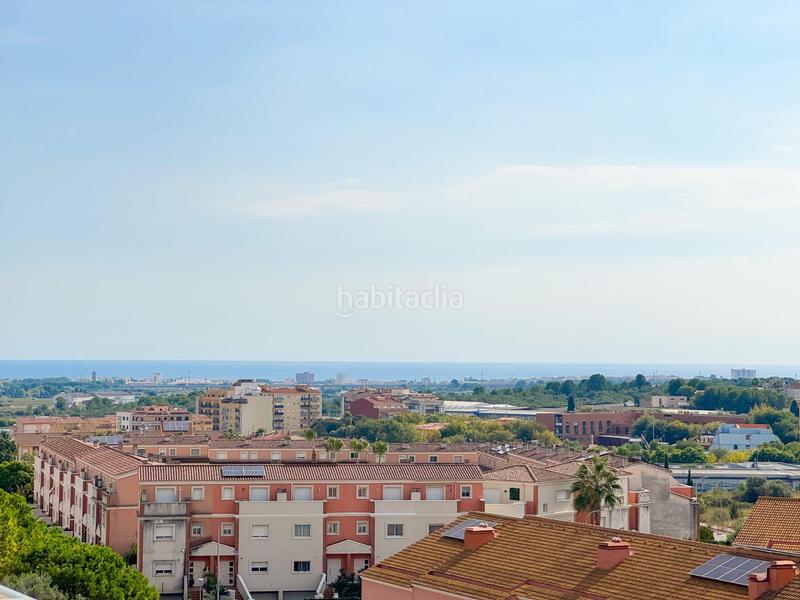 Foto c913bbd7-f424-4212-ae89-a00c7c5b467c. Penthouse with heating parking in El Tancat-Mas d´en Gual Vendrell (El)