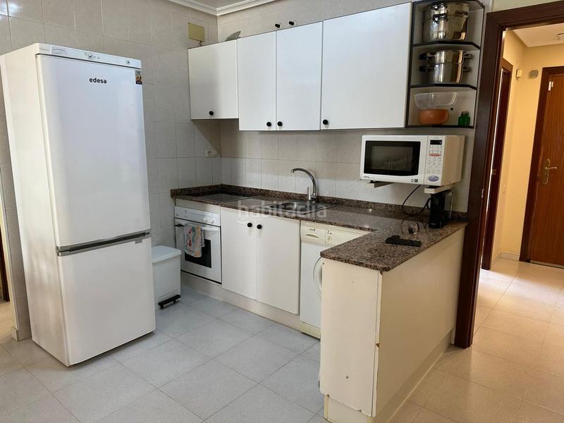 Foto 46fc2aba-1c40-4ed5-9eda-a6f4a48d82a1. Erdgeschoss mit heizung in Passeig Marítim Miami Platja