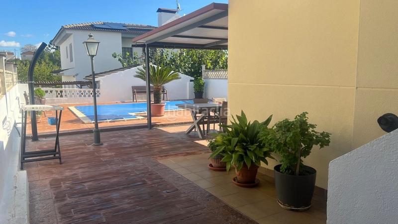 Foto d9f7eb63-412a-49de-a754-3ca8a0995d13. Casa a schiera con riscaldamento piscina in Pobla de Montornès (La)