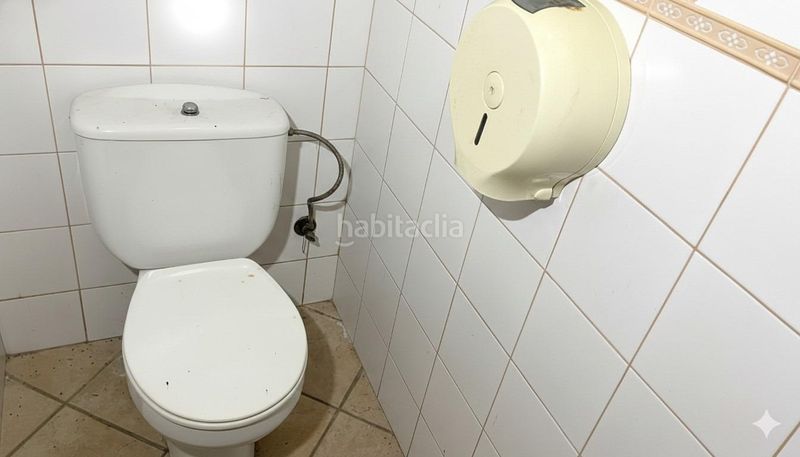 Foto 5021ddc6-6b9f-4d52-9103-be9109f8b539. Local comercial a Centre Reus