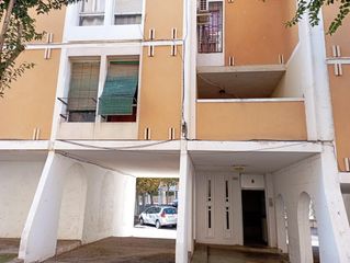 Appartement  Federico garcia lorca. Luminoso piso a reformar
