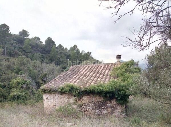 Foto a5fa6418-b5c5-4bd6-a512-d1b6629a6375. Finca rústica a Centre Reus