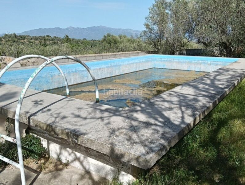 Foto 303fa53d-c78f-4f84-8106-106d45ca2130. Xalet amb aparcament piscina a Aldover