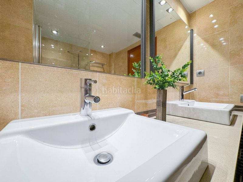 Foto dd86e5dd-f693-421b-8b5d-0ae65eab691e. Àtic amb calefacció piscina a Valls