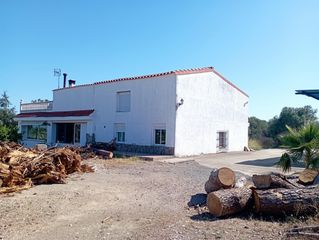 Masia  Polígono 3 paraje 7 hortas. Un paraíso privado con vistas al mar, piscina y terreno de culti