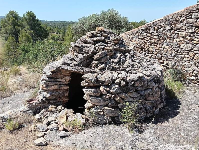 Foto e2c33be3-5727-4e43-a91c-252072485748. Finca rústica a Tivenys
