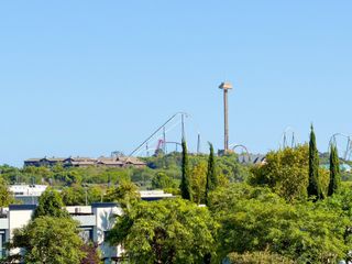 Flat  Calle mossen lluis batlle. Despertar con vistas a portaventura es posible! tu oasis de luz
