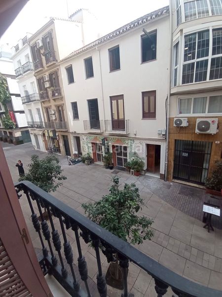 Foto 0f4b5924-fcd5-405b-8184-865597818572. Rent flat in Ensanche Centro - Puerto Málaga