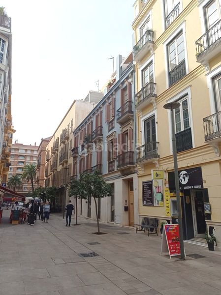 Foto f9e54b47-7b7d-48db-b8a6-6a14700b47d5. Rent flat in Ensanche Centro - Puerto Málaga