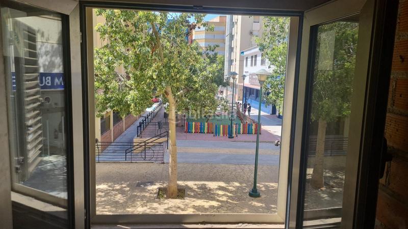 Foto e6104e89-1d9b-49d7-821c-f731db6a5755. Alquiler local comercial amplio local en avenida andalucia en Málaga