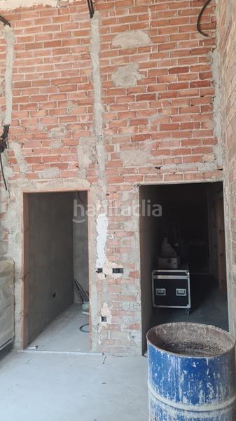 Foto e57ed4d1-f12d-4ab0-a643-e4d9bc538b0a. Lloguer local comercial a Carranque - Haza Cuevas Málaga