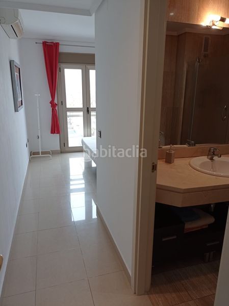 Foto 4e1b74da-1167-4822-ac12-b12bc5ca93d0. Pis a Paseo Marítimo Oeste - Pacífico Málaga