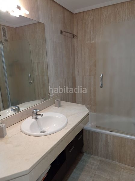 Foto 57eb2af7-8f80-4846-90c4-9da1ea7f6d9a. Pis a Paseo Marítimo Oeste - Pacífico Málaga